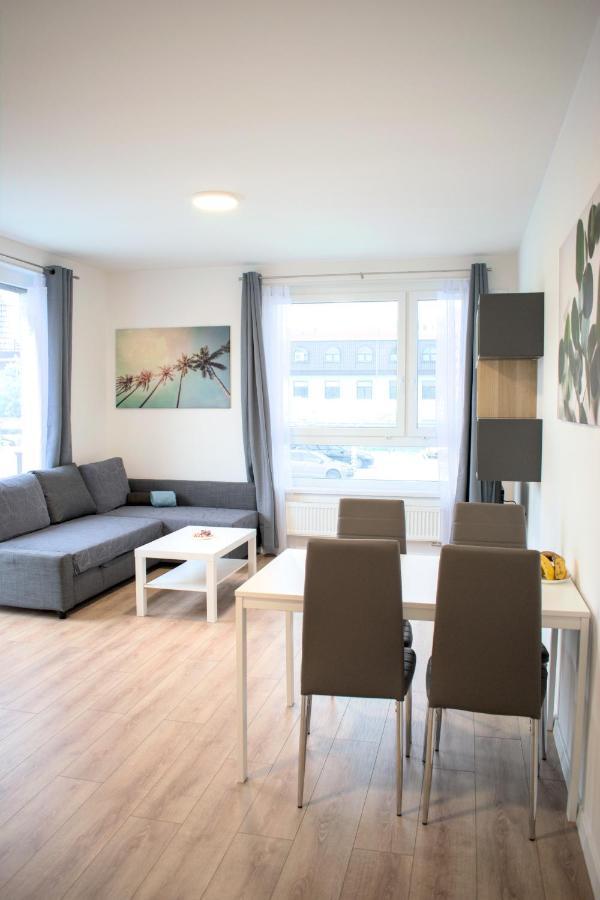 Brand New Apartment By Hockey Stadium Bratislava Luaran gambar