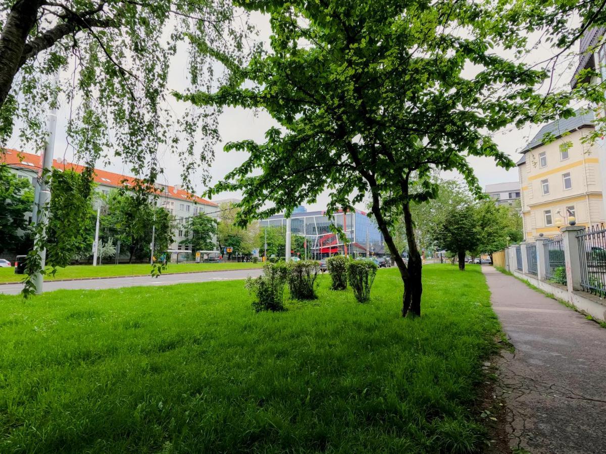 Brand New Apartment By Hockey Stadium Bratislava Luaran gambar